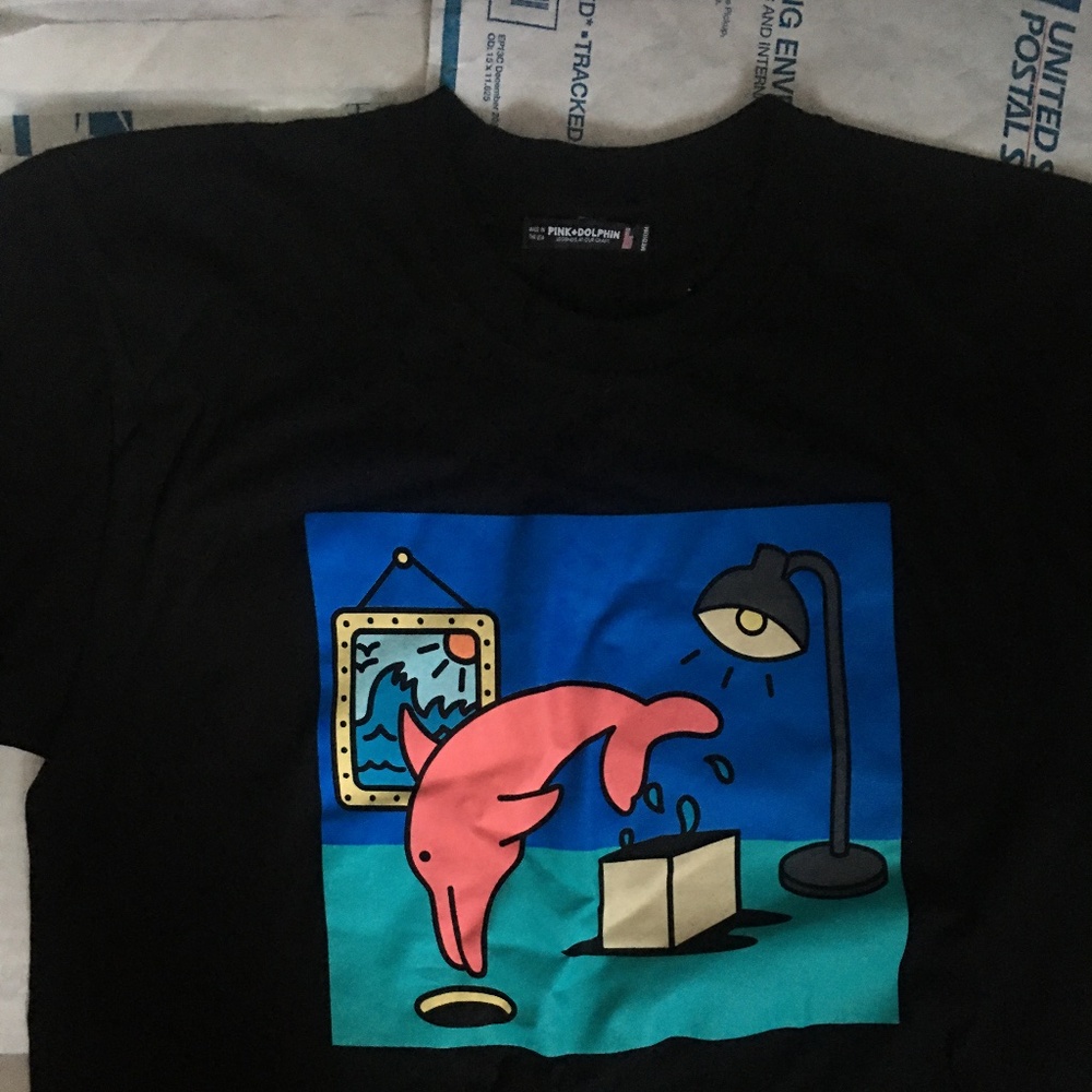 Men’s Rare Pink Dolphin Vintage Y2K Black Short Sleeve T-Shirt Size Medium